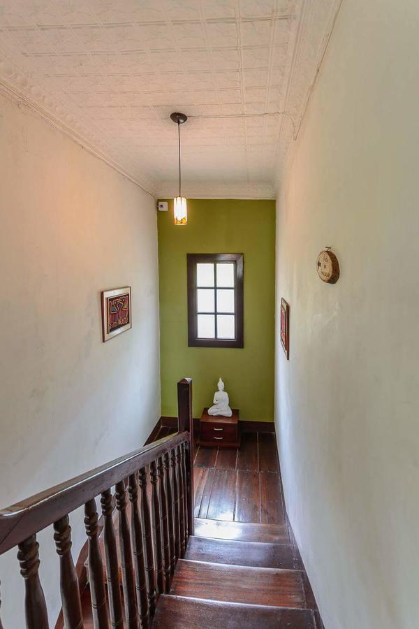 Raiz Hostel 메딜린 외부 사진
