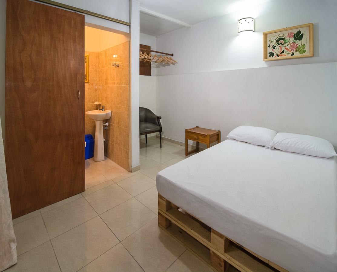 Raiz Hostel 메딜린 외부 사진