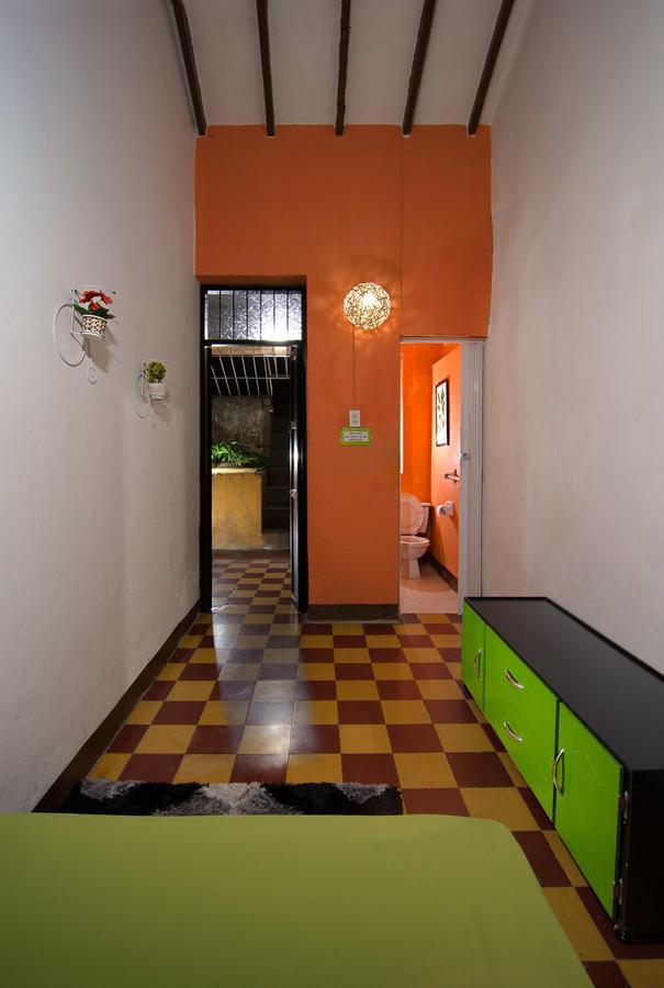 Raiz Hostel 메딜린 객실 사진