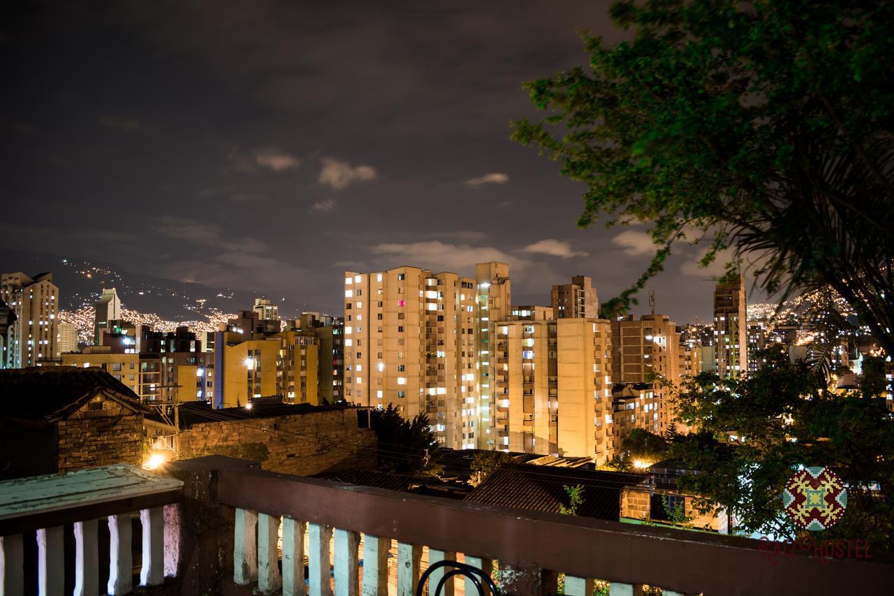 Raiz Hostel 메딜린 외부 사진