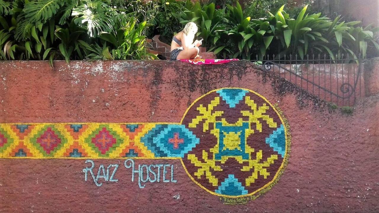 Raiz Hostel 메딜린 외부 사진