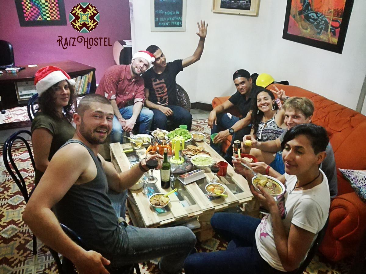 Raiz Hostel 메딜린 외부 사진