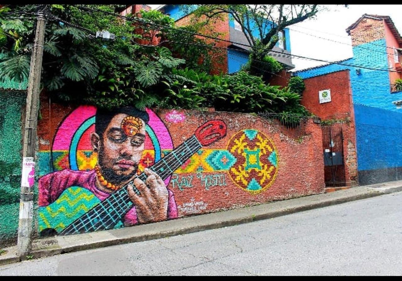 Raiz Hostel 메딜린 외부 사진
